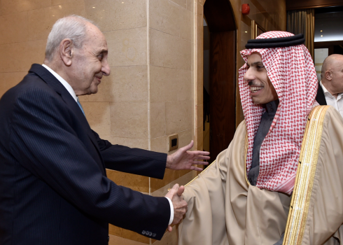 De la trêve à l’après-guerre : comment Riyad s’active pour sauver l’entité libanaise