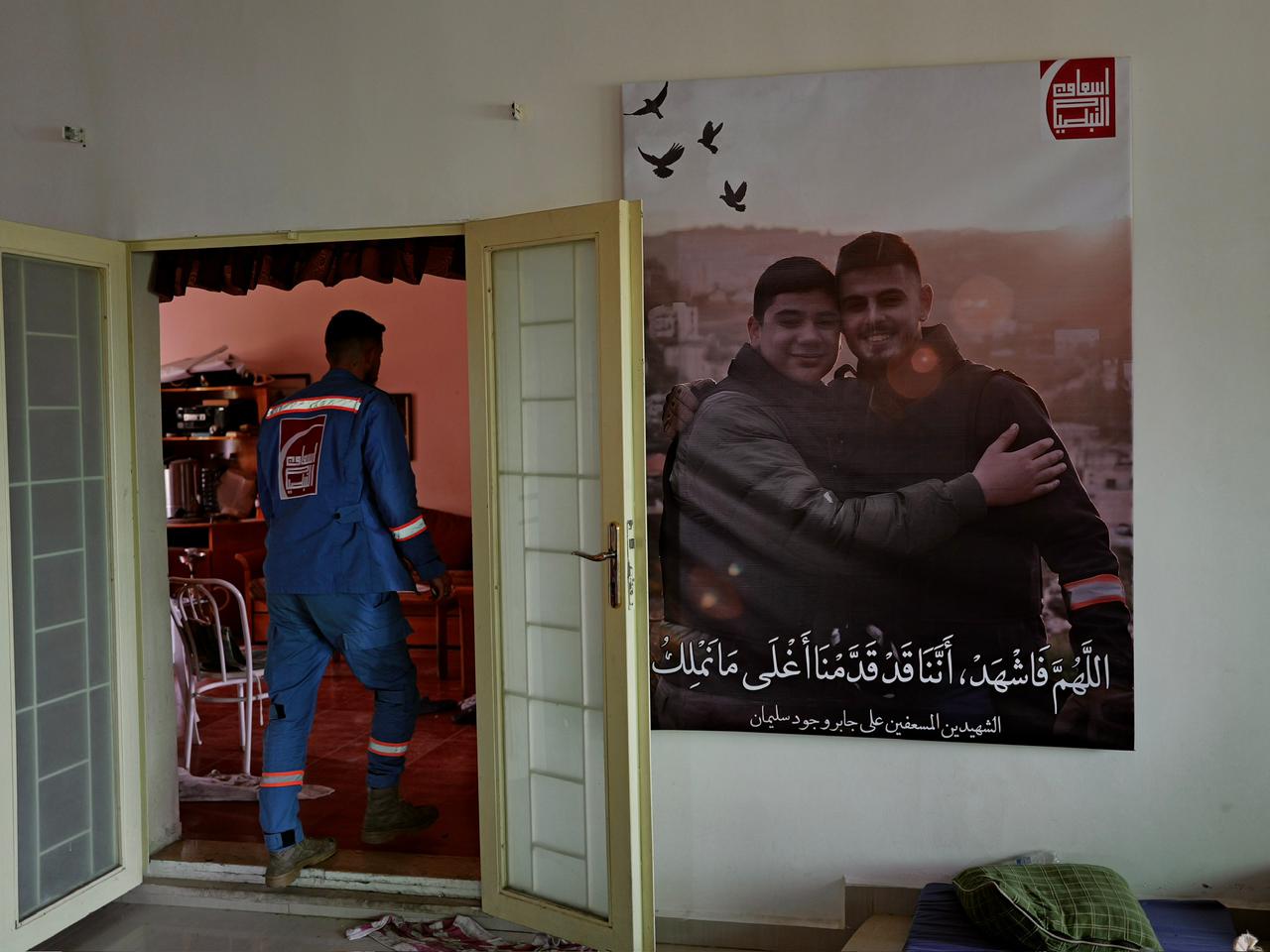 Mahdi Sadek, coordinator of the Nabatieh rescue workers, a non-partisan organization funded by local religious institutions known for their tolerance, is not optimistic. He has already had to bury three colleagues. "This truce offers no guarantees. We will not change our way of operating for the next 10 days," he told our journalist Emmanuel Haddad. (Credit: Matthieu Karam/L'Orient Today
