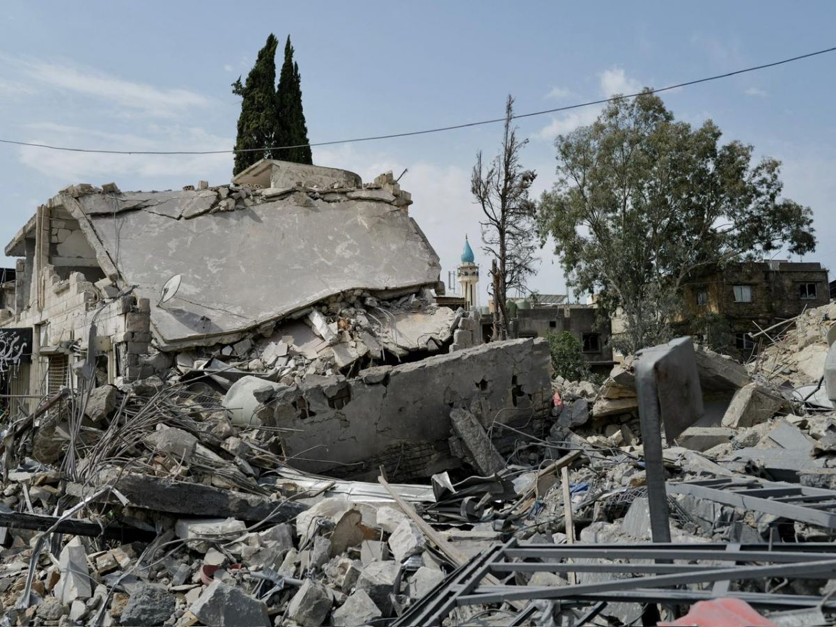 Four journalists attacked in Debbine on first day of cease-fire
