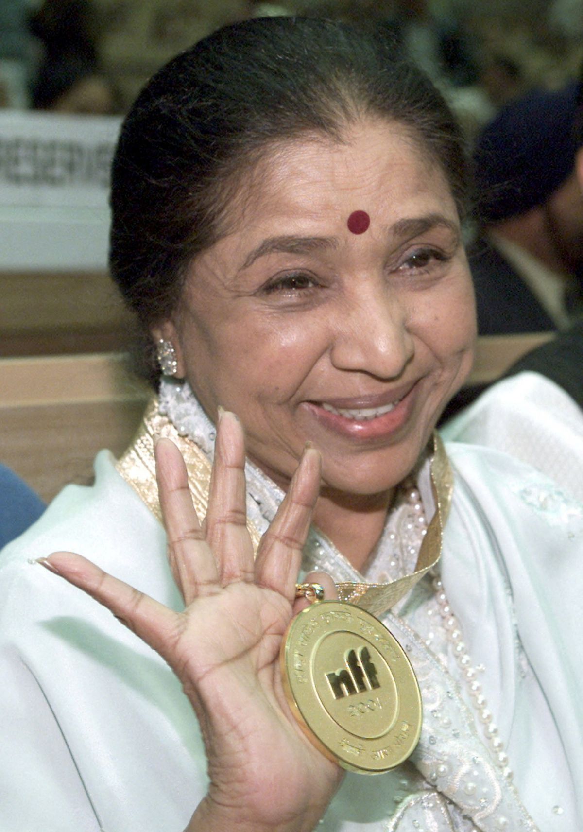 Mort d'Asha Bhosle, chanteuse légendaire de Bollywood
