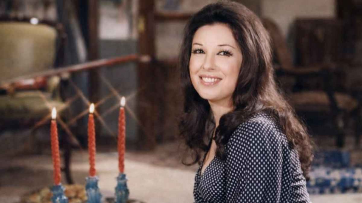Nagat el-Saghira, personnalité de l’année du Sheikh Zayed Book Award 2026