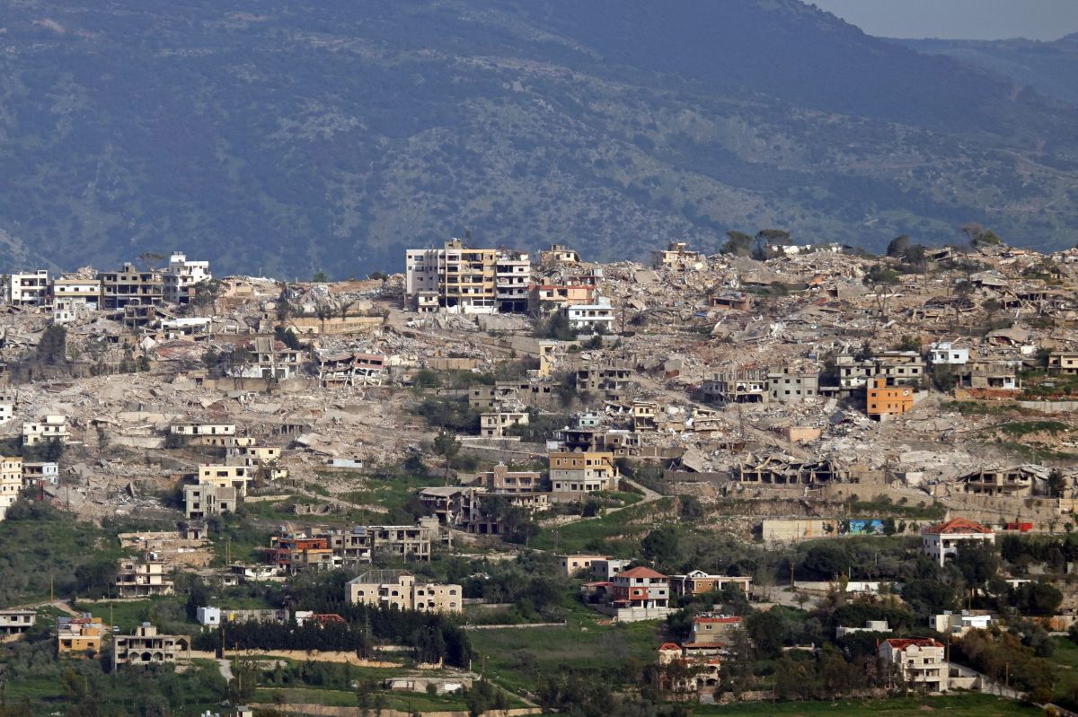 Despite cease-fire, Israeli strikes in south Lebanon kill several people