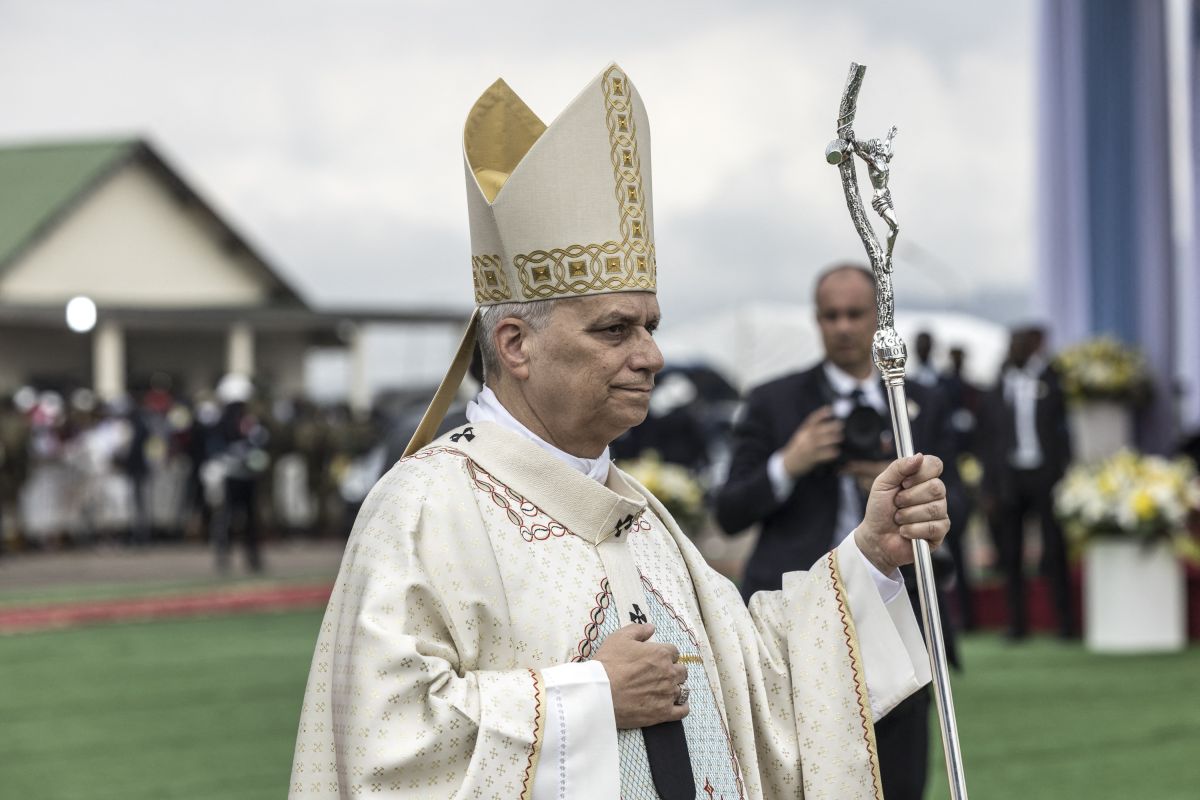 « Continuons à mobiliser toutes nos énergies au service de la paix et du bien commun », dit le pape à Aoun