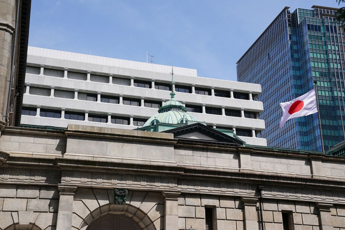 Tokyo est intervenu à hauteur de plus de 30 milliards de dollars pour soutenir le yen, selon des médias