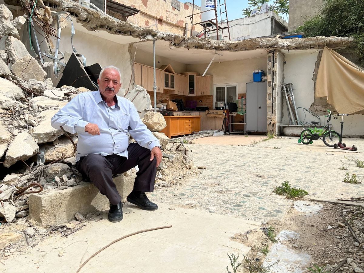 « Ils m'ont arraché jusqu’à l'odeur de ma mère » : ces Palestiniens forcés de détruire eux-mêmes leur maison