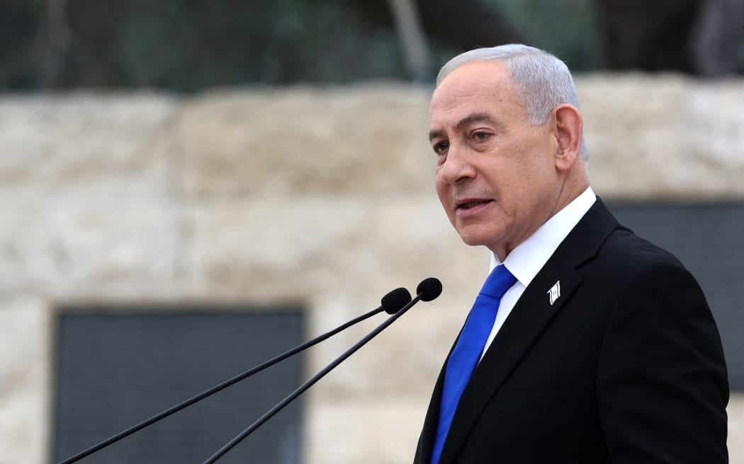 Visite « secrète » aux Émirats : le pari de Netanyahu, l'embarras d'Abou Dhabi