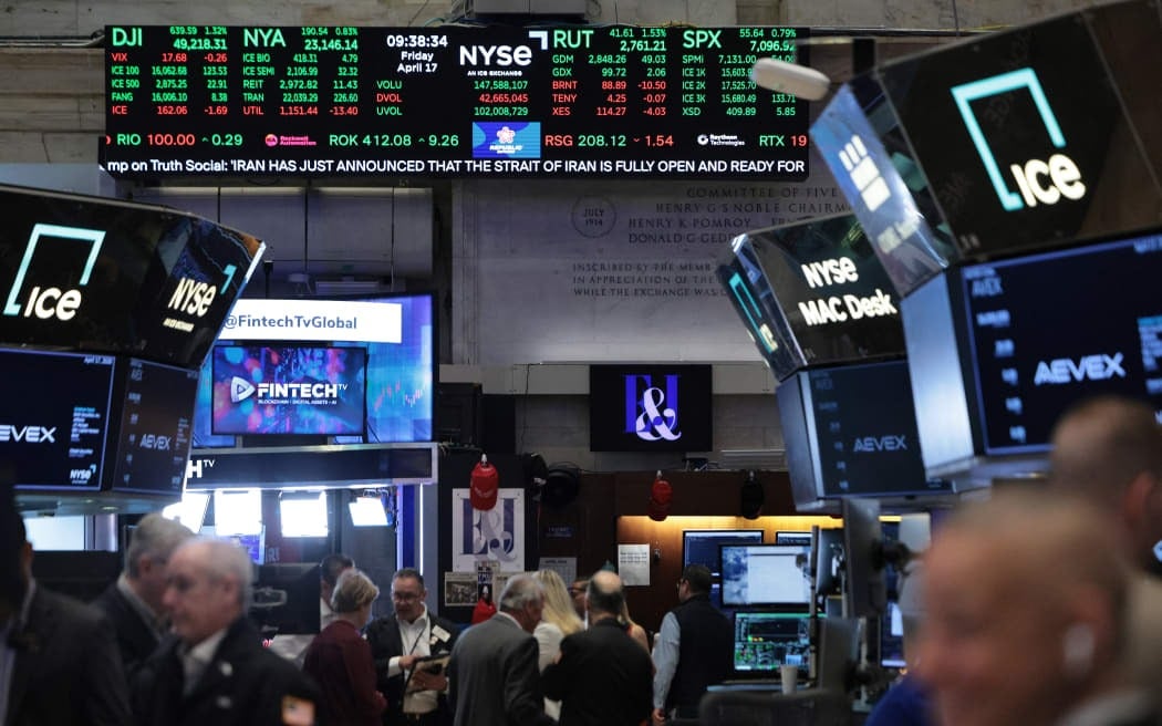 SpaceX, OpenAI et Anthropic, trois colosses se bousculent pour entrer en Bourse