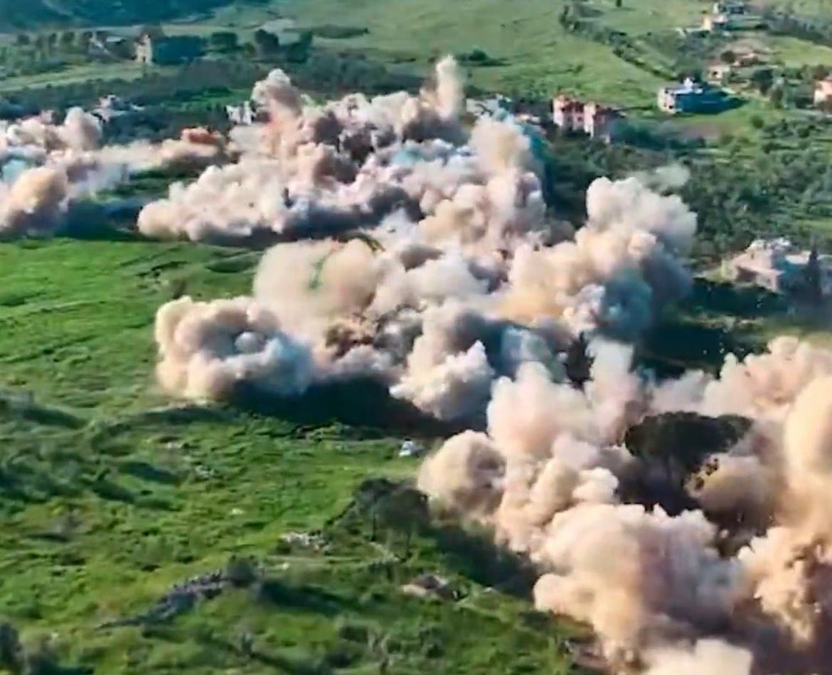 Israel seizes 1,000 sq km of territory in Lebanon, Gaza, and Syria since Oct. 7, 2023, according to FT