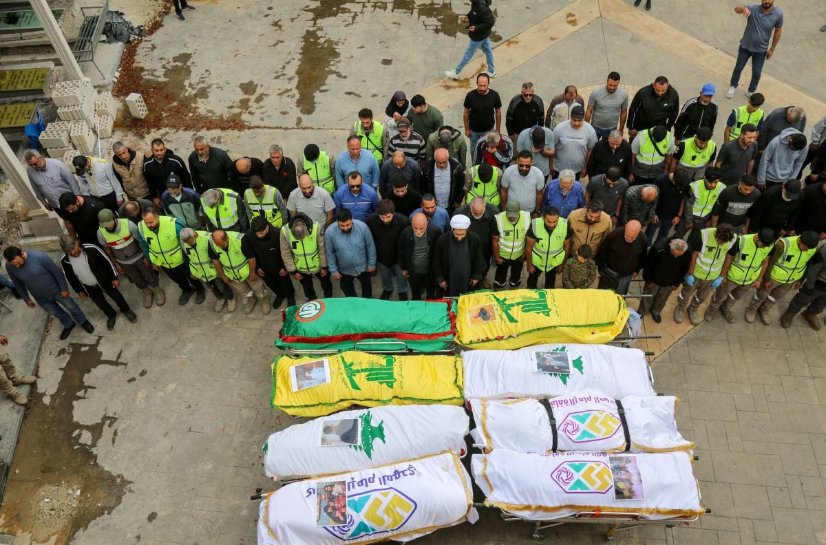 Le village de Deir Qanoun el-Nahr enterre les victimes du massacre israélien