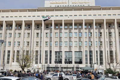 La Banque centrale syrienne prolonge d'un mois le délai pour échanger les anciens billets de banque