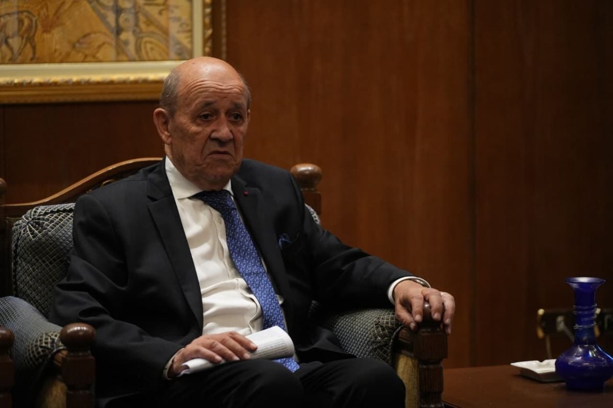 Le Drian à Beyrouth : un soutien aux Libanais ou un message aux Américains ?