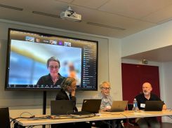 Table ronde sur la neuromusicologie avec Barbara Tillman (université de Bourgogne), Nidaa Abou Mrad, Philippe Lalitte (Sorbonne Université) et Hervé Platel (Université de Caen Normandie).