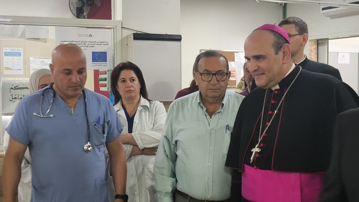Apostolic nuncio visits villages in eastern sector of Israeli-occupied areas
