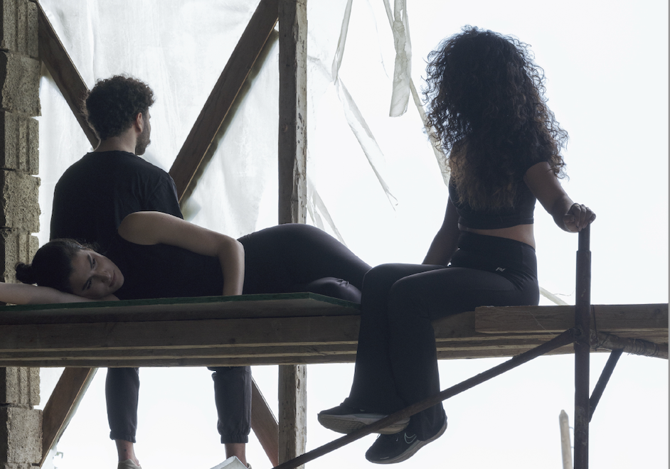 In 'Aayshin' at Beirut's al-Madina Theater, 5 young dancers inspired by exile and survival