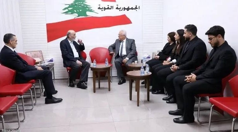 Geagea receives family of killed Deir Mimas municipality head, following fatal shooting 
