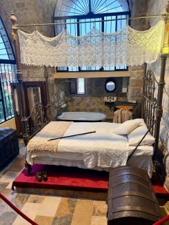 Reconstitution de la chambre d’Amine Rihani dans son musée demeure familiale à Freikeh. Photo Zéna Zalzal/L'Orient-Le Jour