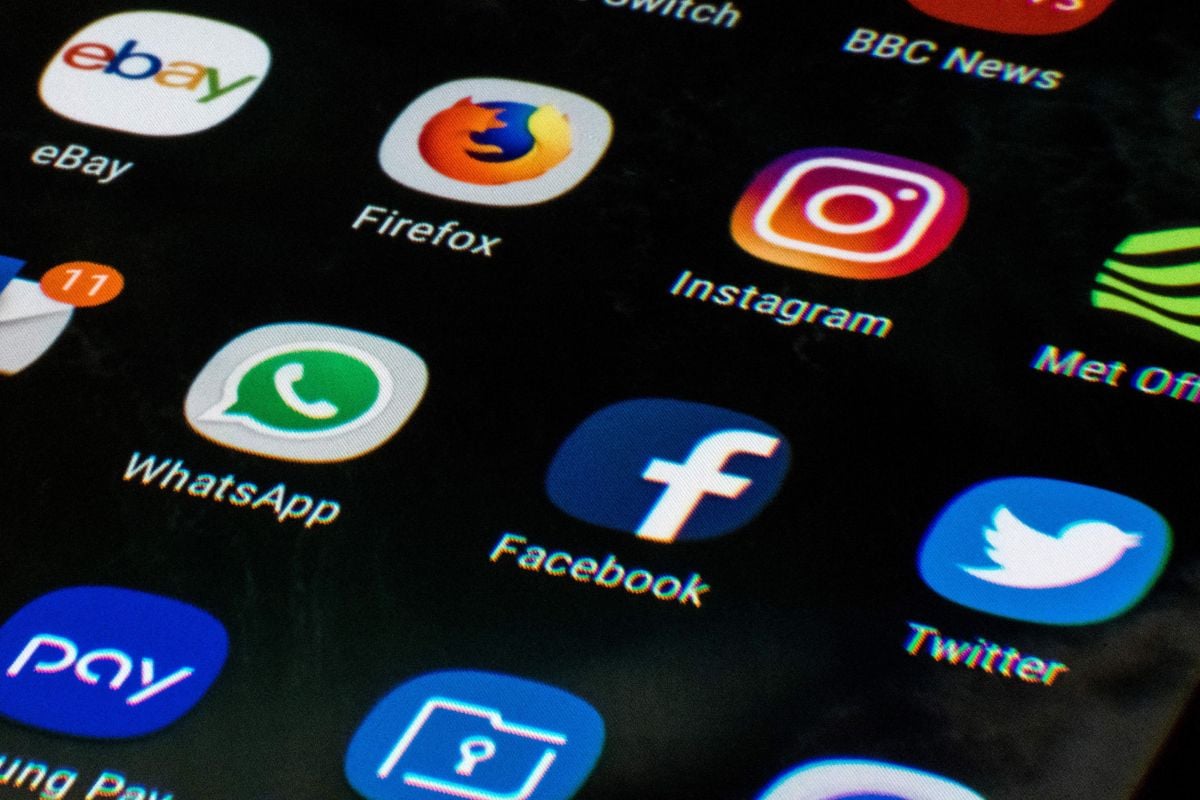 Le Royaume Uni s'apprête à interdire l'accès des réseaux sociaux aux moins de 16 ans