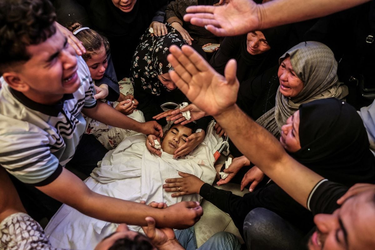 Israeli strikes near Gaza hospital kill 4 Palestinians 
