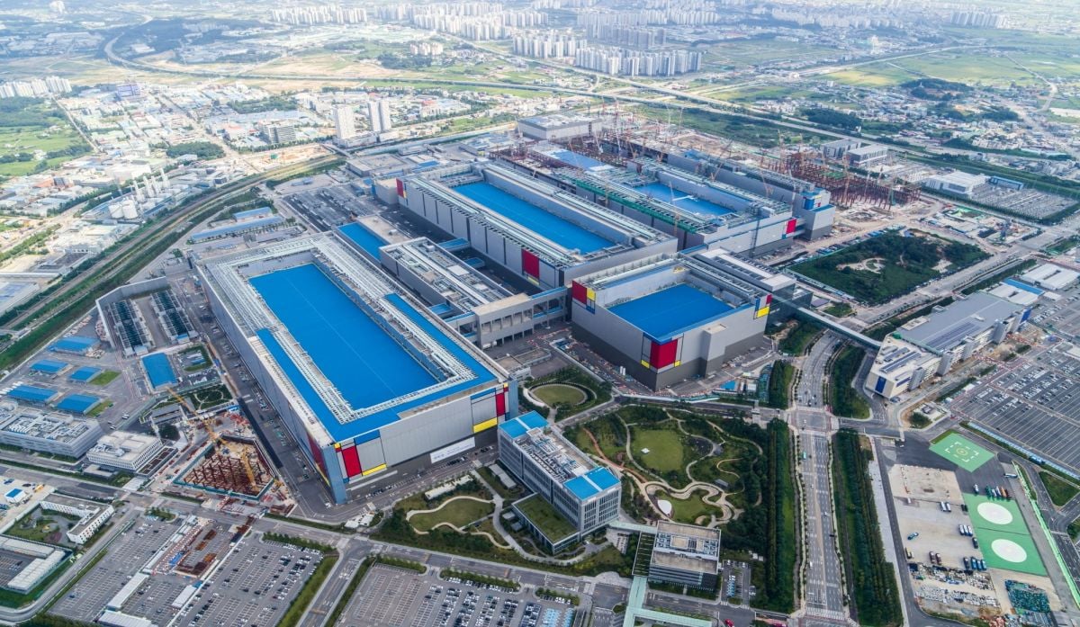Semi-conducteurs et puces mémoire : Samsung et SK Hynix vont investir plus de 500 milliards de dollars dans de nouvelles usines