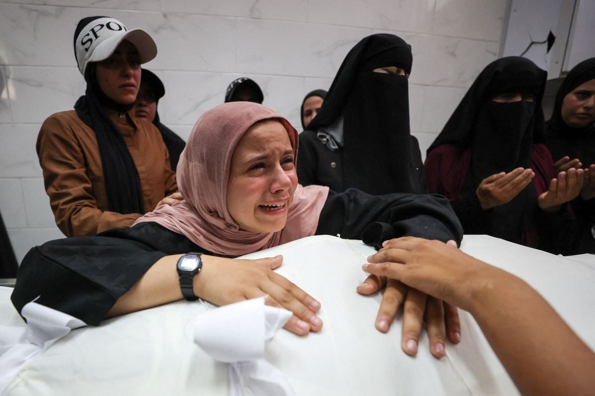 Israeli fire kills 5, including a child, medics say