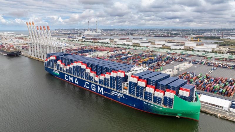 CMA CGM inaugure le « Notre-Dame », plus grand porte-conteneurs ...