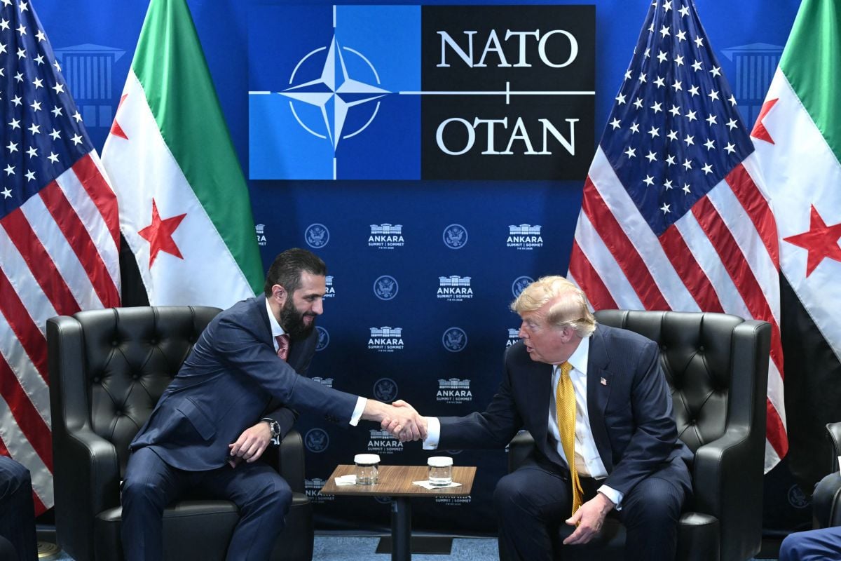 Trump says he thinks he will remove Syria from US terrorism sponsor list