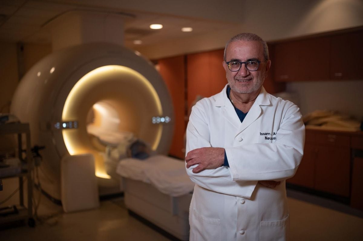 Le neurochirurgien d'origine libanaise Issam Awad récompensé pour son travail sur les hémorragies cérébrales