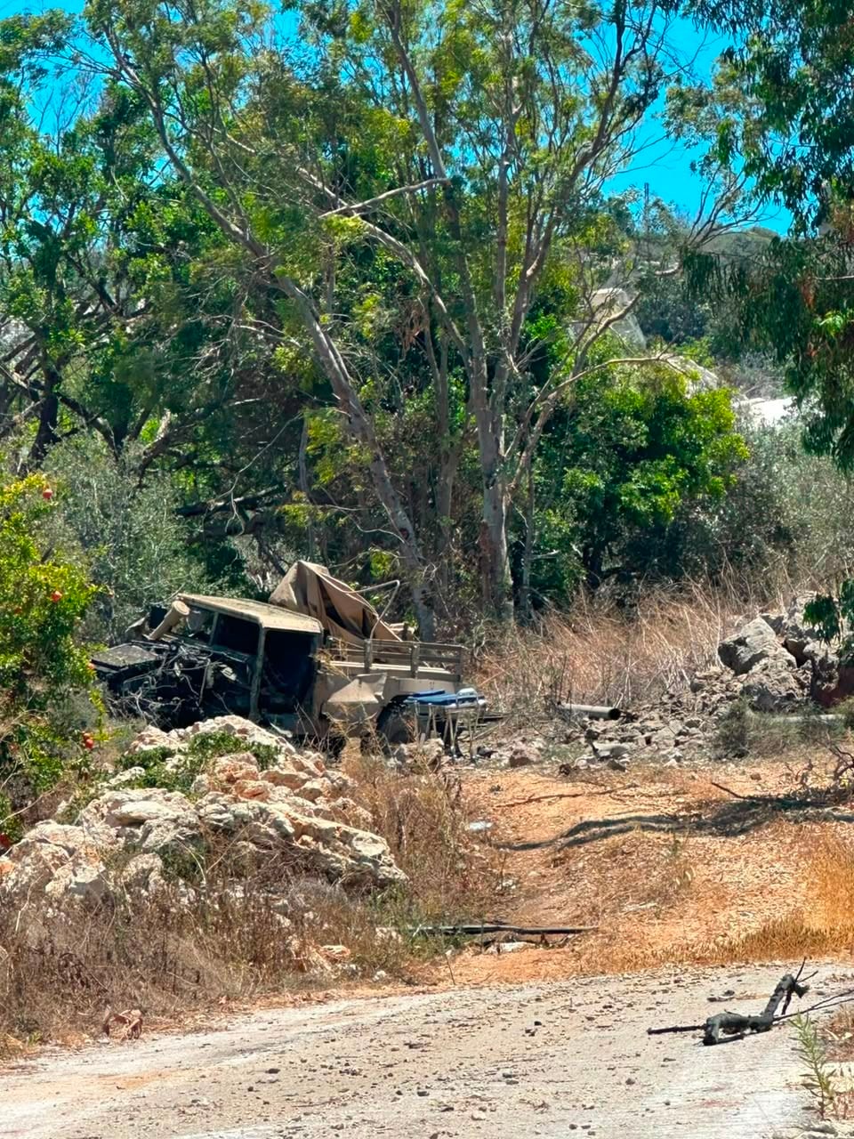 Explosion of ‘suspicious object’ kills one Lebanese soldier, wounds two in Mansouri