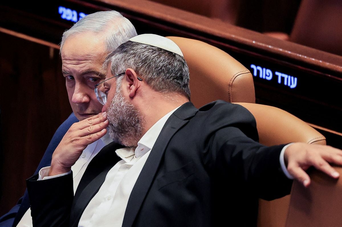 As elections approach, Netanyahu offers his partners legislative gifts