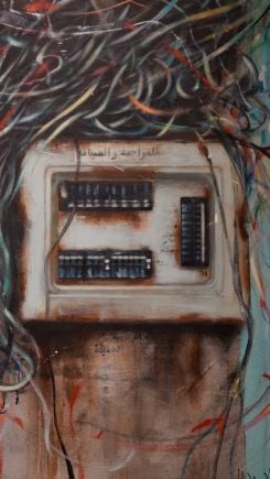 Dans ses toiles, Dyala Khodary transforme les fils électriques de Beyrouth en un langage graphique qui redessine le paysage urbain. Photo Quéau-Boukhari/L'Orient-Le Jour