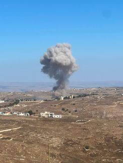 Israeli strike on the Ali Taher hills, July 26. (Photo provided by our correspondent in southern Lebanon, Muntasser Abdallah) 