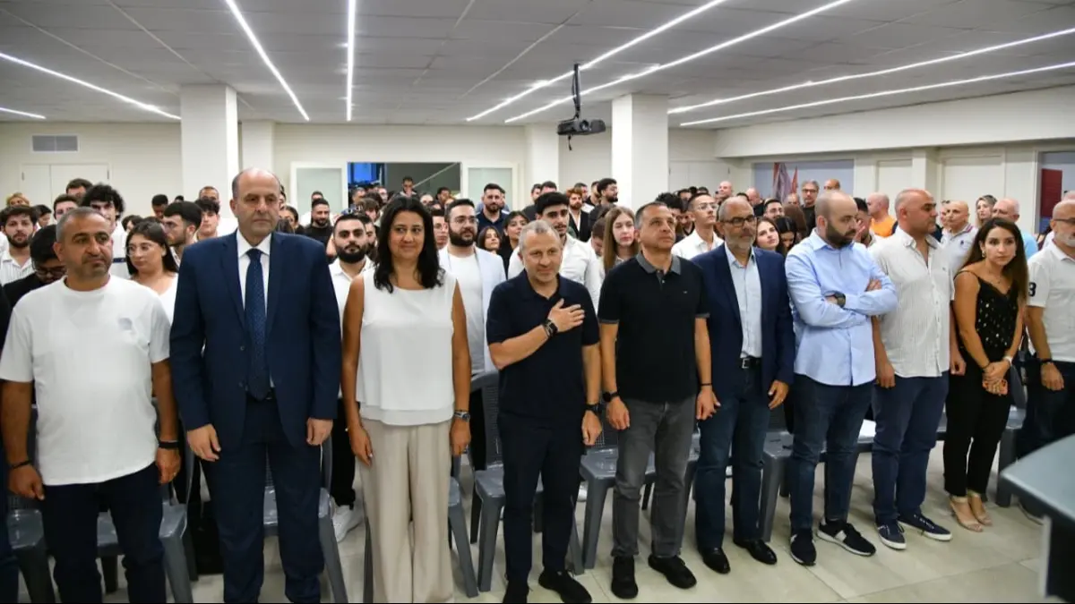 Bassil met les soutiens d'Israël et ceux de l'Iran sur le même plan