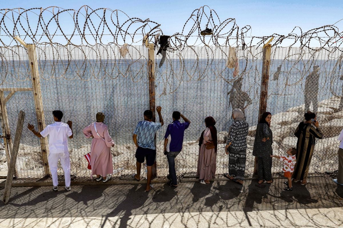 Ceuta : une jeunesse marocaine désespérée prête à tout pour un avenir meilleur