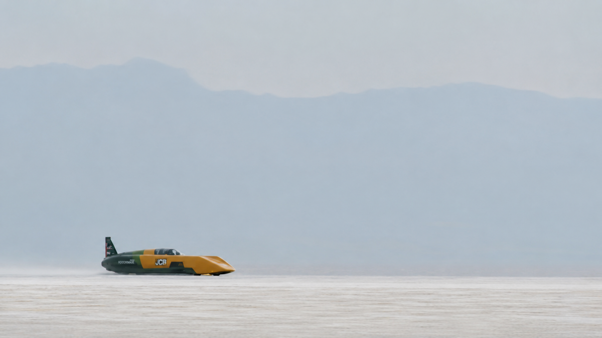 Près de 654 km/h : le JCB Hydromax bat le record de vitesse d’un moteur à hydrogène