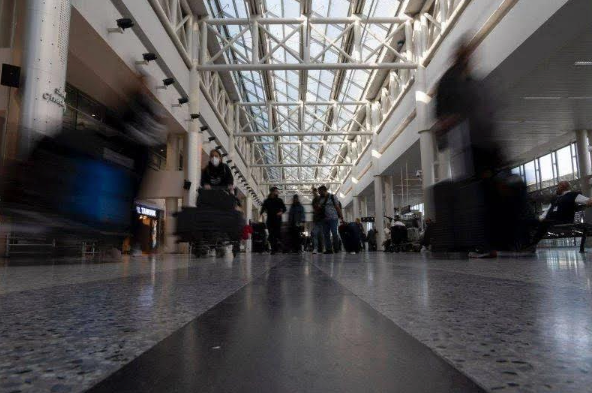 Outrage à la personne du président : une (discrète) interpellation à l’AIB relance le débat sur la liberté d’expression