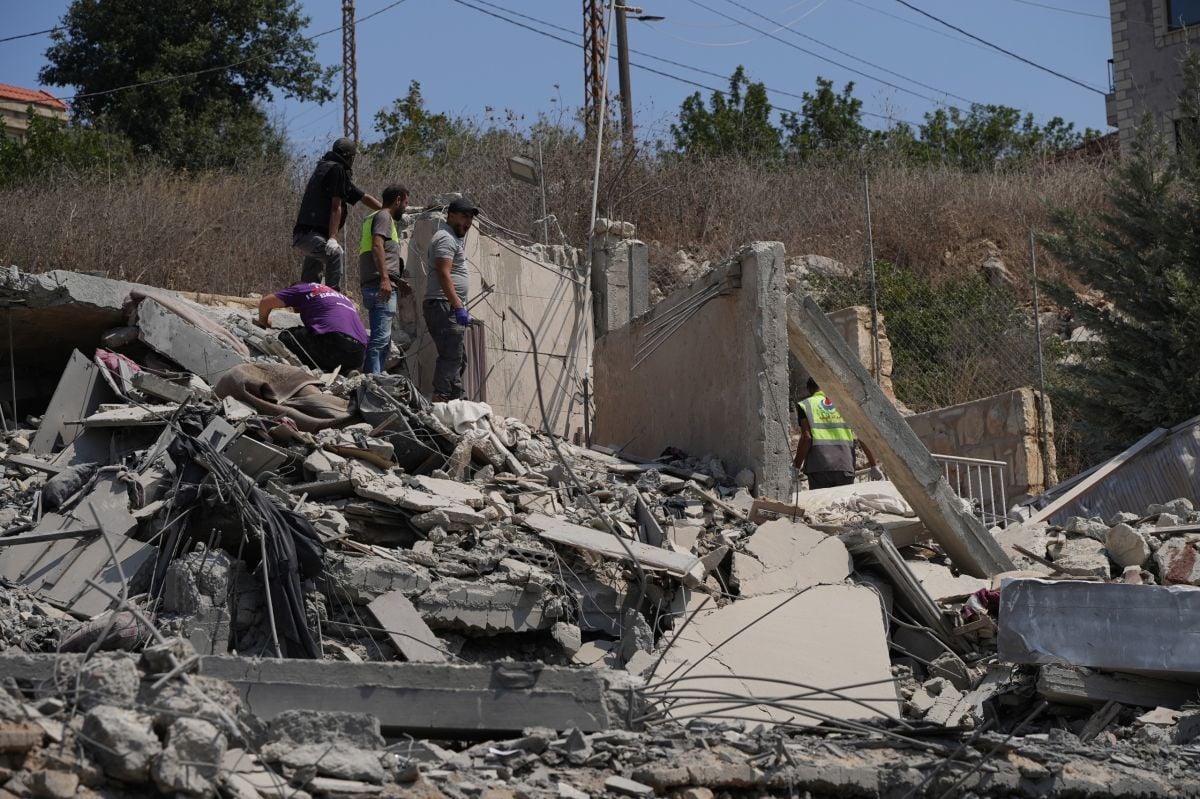 Netanyahu says Hezbollah violated cease-fire after deadly Israeli strikes in southern Lebanon