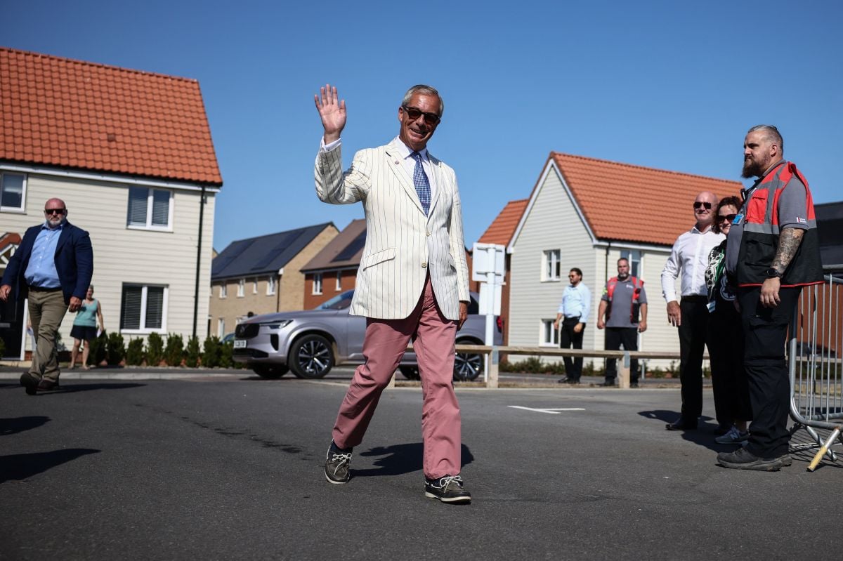 Nigel Farage regains UK parliamentary seat, fights off Count Binface challenge
