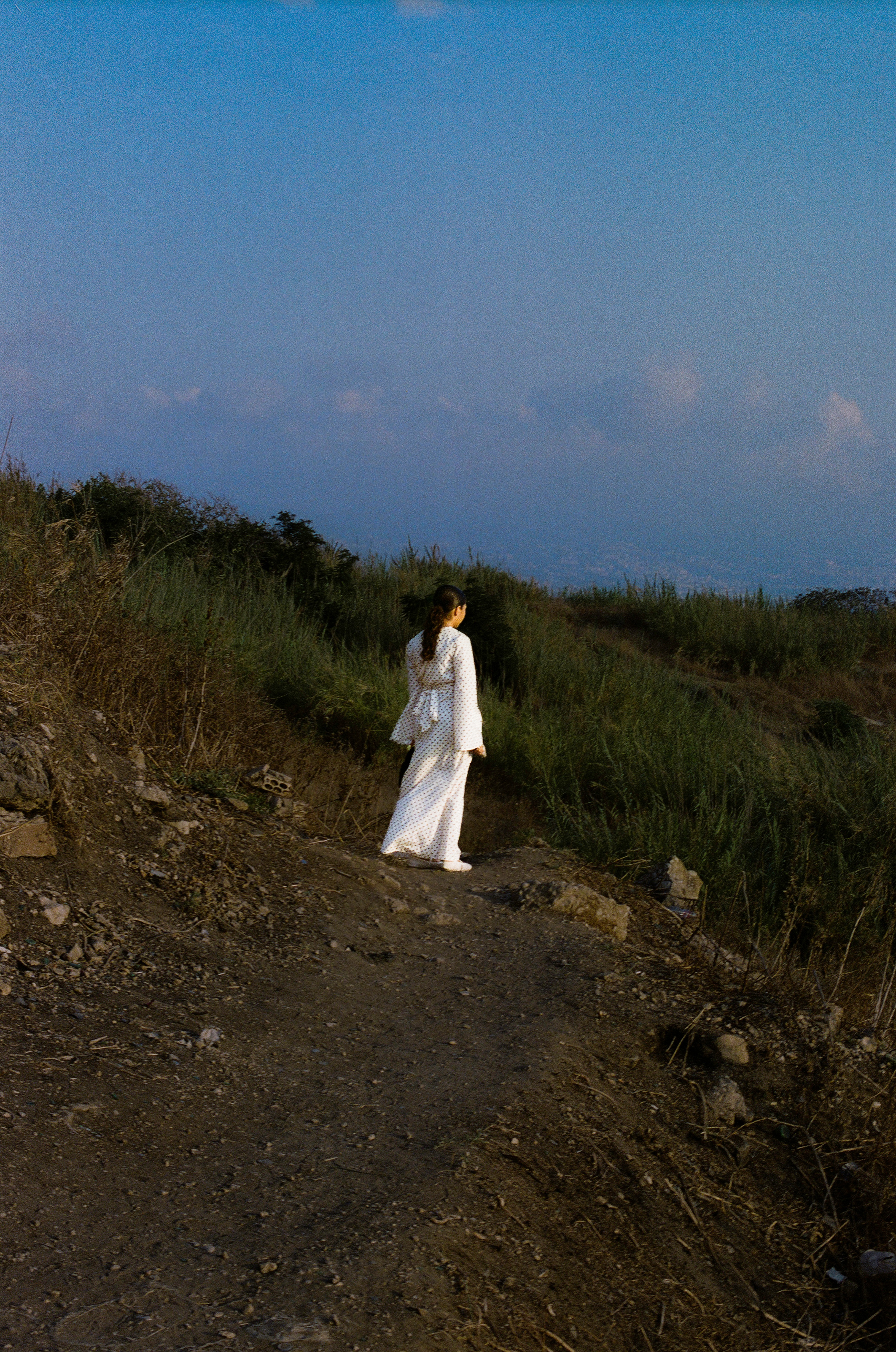 La jeune fille. Dalié el-Raouché, Beyrouth, Liban, août 2026. Photo Mohamad Abdouni/L’Orient-Le Jour