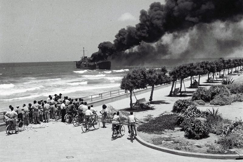 Discovery of Altalena wreck off Israel's coast reignites debate over Irgun's legacy