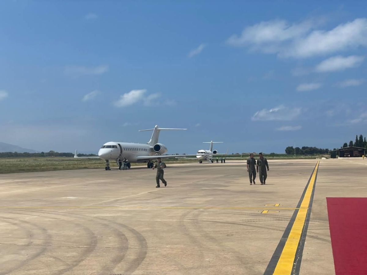 First plane of company operating Qleiaat airport arrives at RHIA