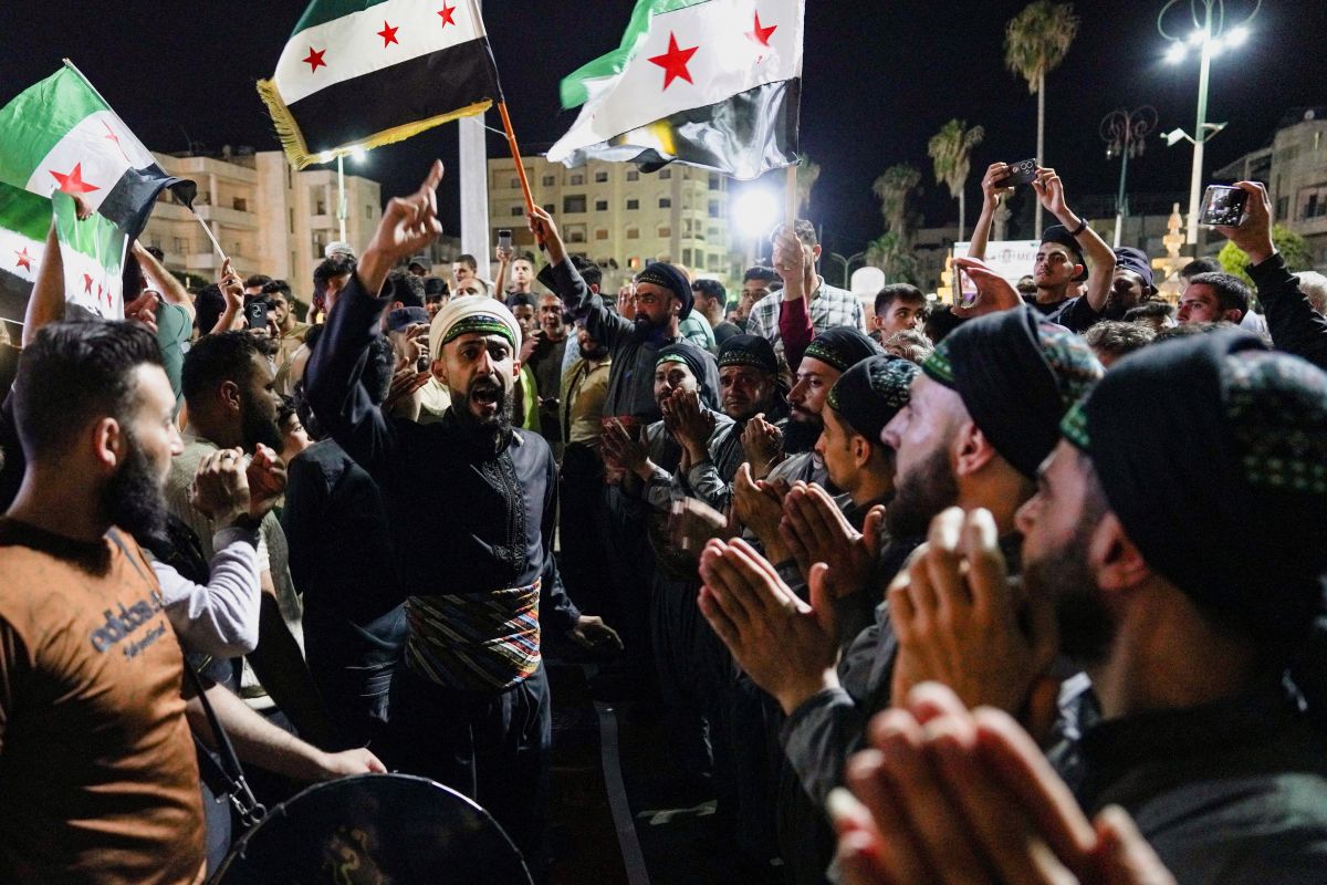 Syria arrests Assad-era officer convicted in Austria