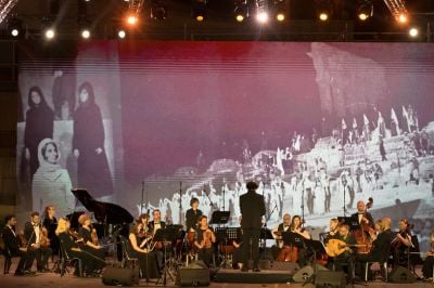 À Ajaltoun, « Wayna Nay ? ! » allume les 70 bougies du Festival de Baalbeck