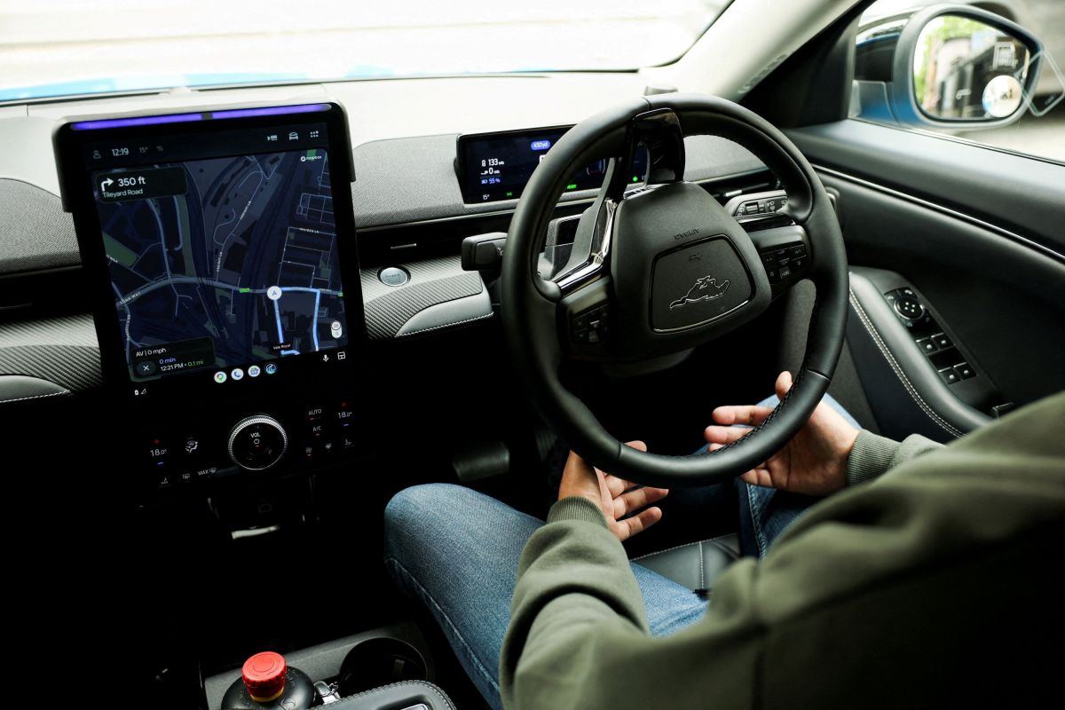 Uber se lance dans dans les robotaxis au Royaume-Uni et supprime 3 000 emplois dans le monde