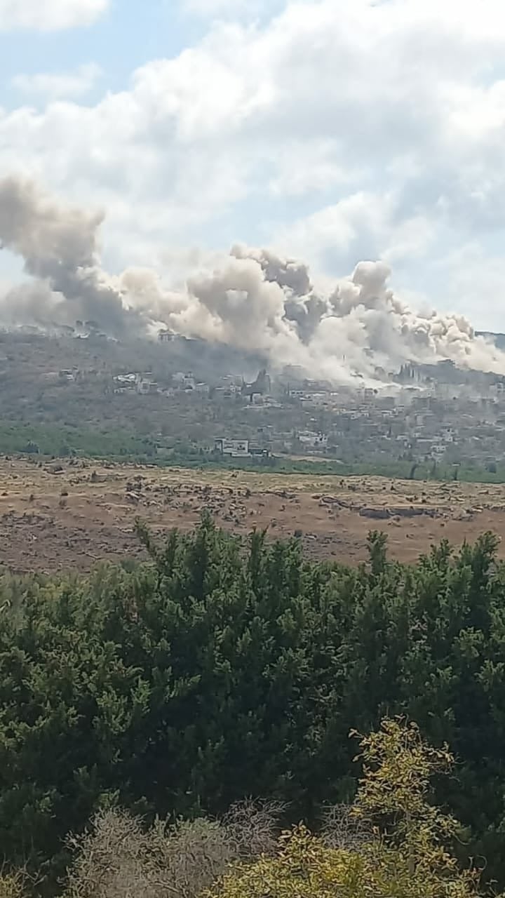 Un bulldozer de l'armée israélienne détruit des habitations à Mansouri ; poursuite des opérations au Liban-Sud