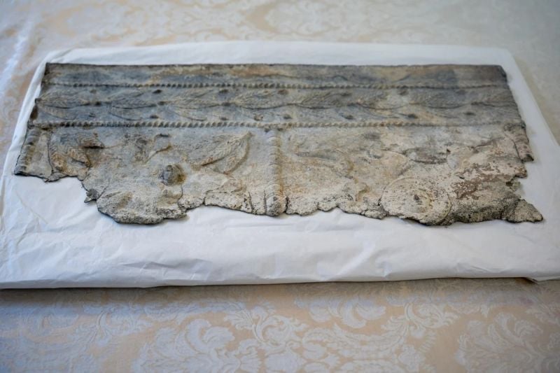 Le FBI restitue au Liban trois fragments de sarcophages antiques de Tyr