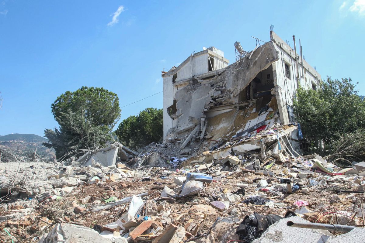 Israeli strikes kill 2 women in Arab Salim, destroy Ghandour hospital in Nabatieh