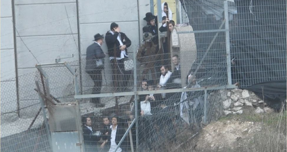 Israeli battalion publishes announcement about 'prayers at tomb of rabbi Rav Ashi' in Southern Lebanon