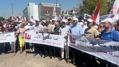 « Douze ans d'attente, ça suffit » : les enseignants contractuels de l’UL réclament leur titularisation devant le palais de Baabda