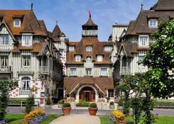 L’hôtel Barrière Normandy, lieu mythique pour le Festival de Deauville. Photo AFP