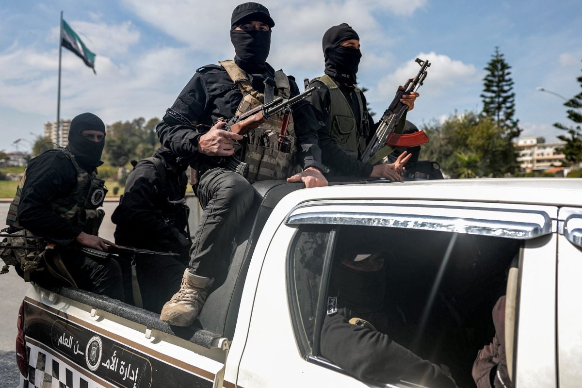 Court issues first sentences over coastal Alawite massacres